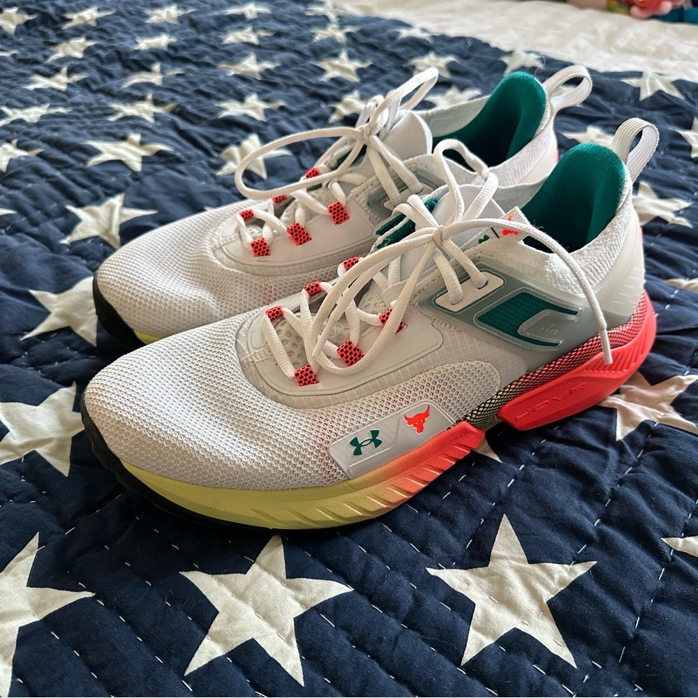 Under Armour Men's White Athletic Shoes with Teal and Coral Accents